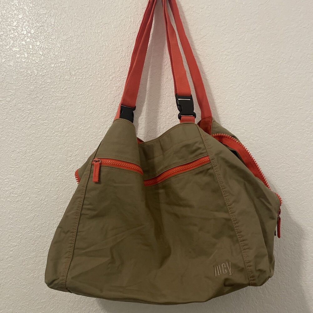 LUCY Yoga Duffle Carrier Gym Bag Travel Nylon Adjustable Straps